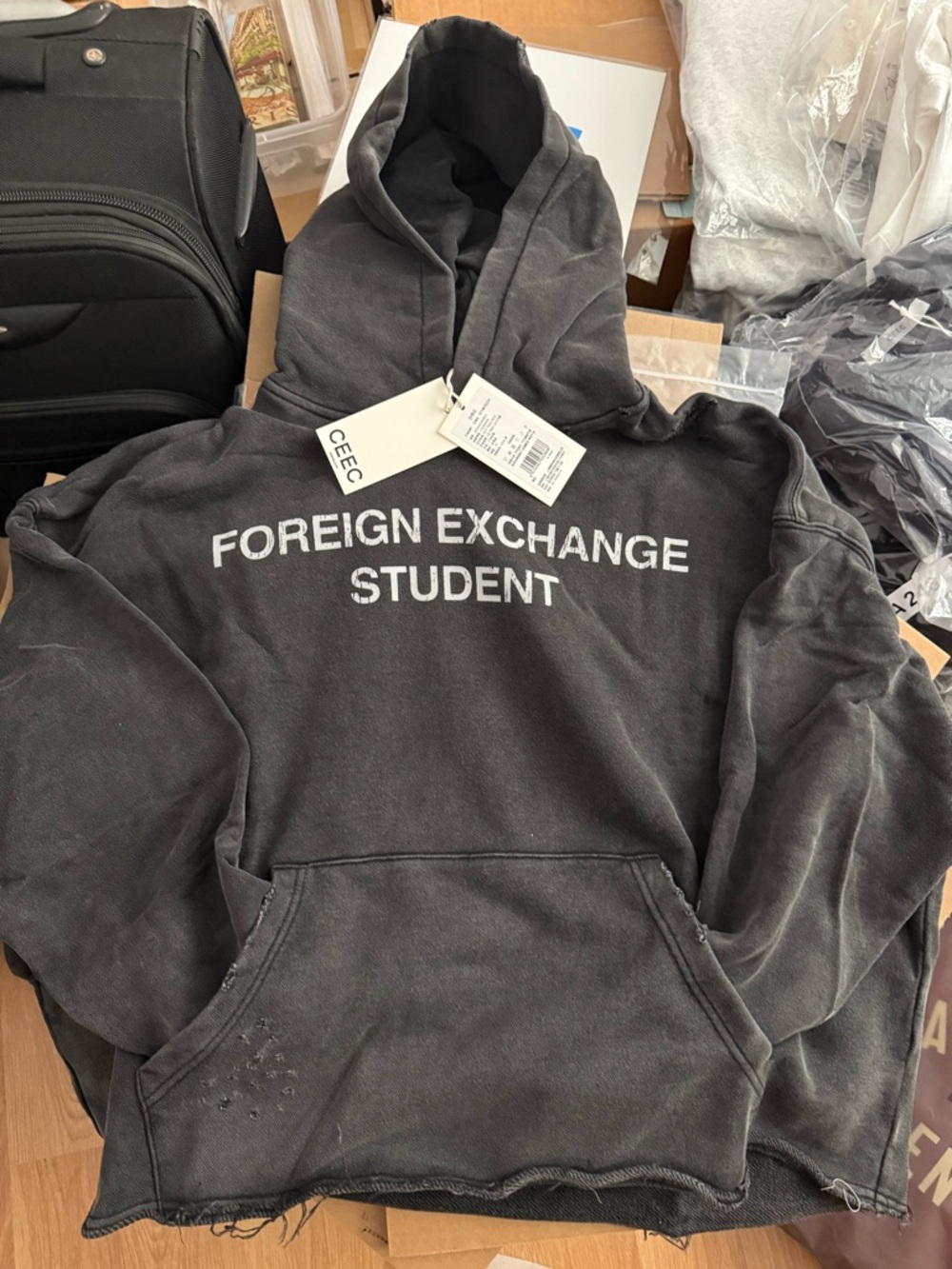 CEEC FOREIGN EXCHANGE STUDENT Hoodie in Washed Black - Medium